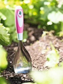 Dirty Little Digger™ 8 Dirty Little Digger™ -Garden Care Shop 8594982 9961 tif