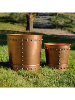 Riveted Planters, Set Of 2 -Garden Care Shop 8610032 05v