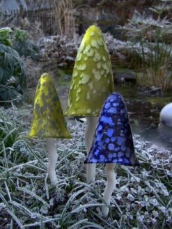 Potting Shed Tinkling Toadstool Sculptures, Set Of 3 -Garden Care Shop 8611730 win 05v
