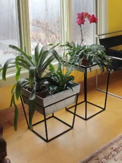 Achla Designs Arne Plant Stand 12 Achla Designs Arne Plant Stand -Garden Care Shop 8612899 02v